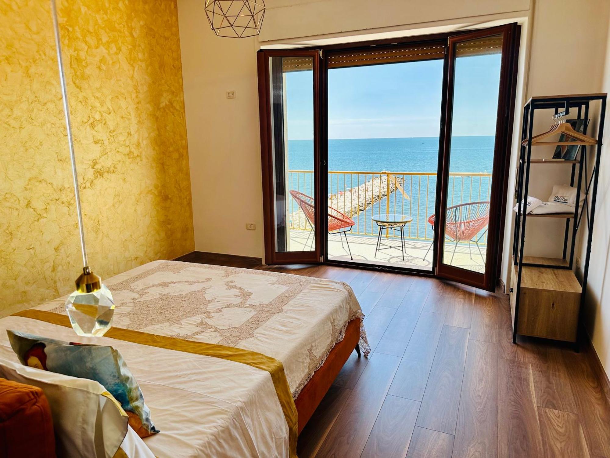 Blumare Arthouse Hotel Salerno Exterior photo